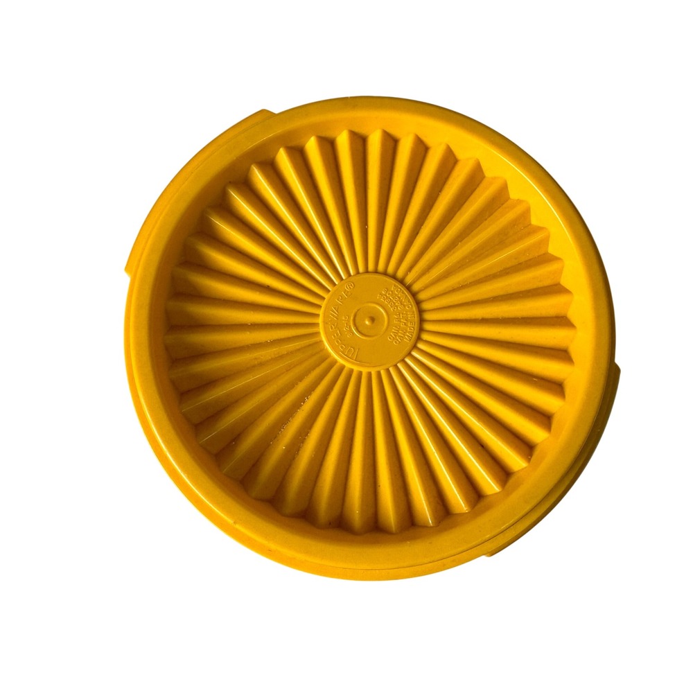 Vintage Tupperware Yellow Servalier Bowl with Sunburst Lid 886-14 812-15 Canada